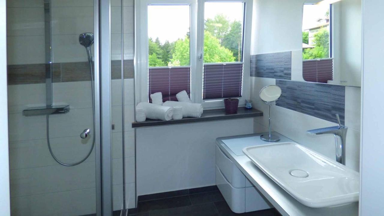 Appartamento Haus Der 5 Kontinente Böbrach Esterno foto