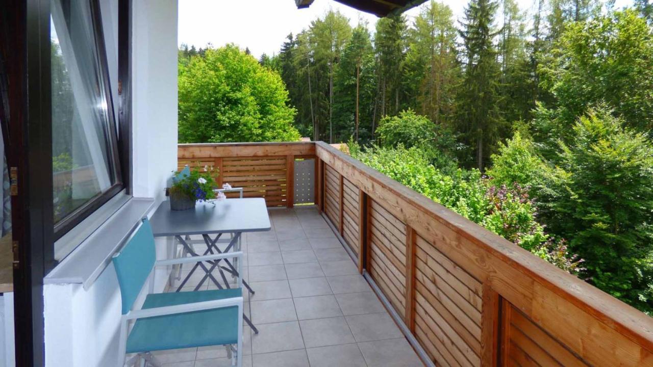 Appartamento Haus Der 5 Kontinente Böbrach Esterno foto